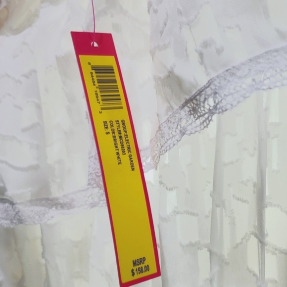 Catherine Malandrino white dress, off shoulder, size S, missing tassel. - Picture 7 of 9